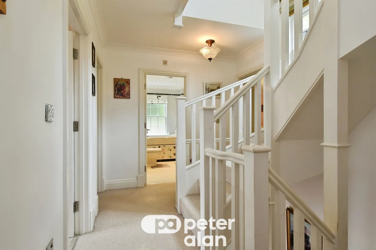 Gwaelodygarth Lane, Merthyr Tydfil, CF47, photo 17