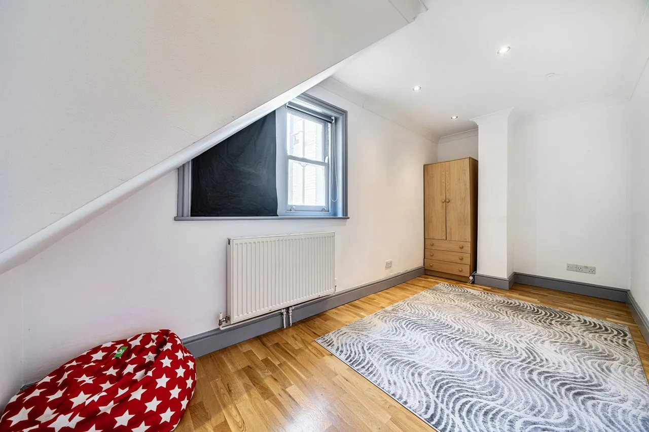Lansdowne Place, SE19, photo 11