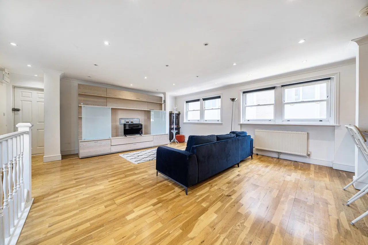 2 bed flat for sale — Lansdowne Place, SE19