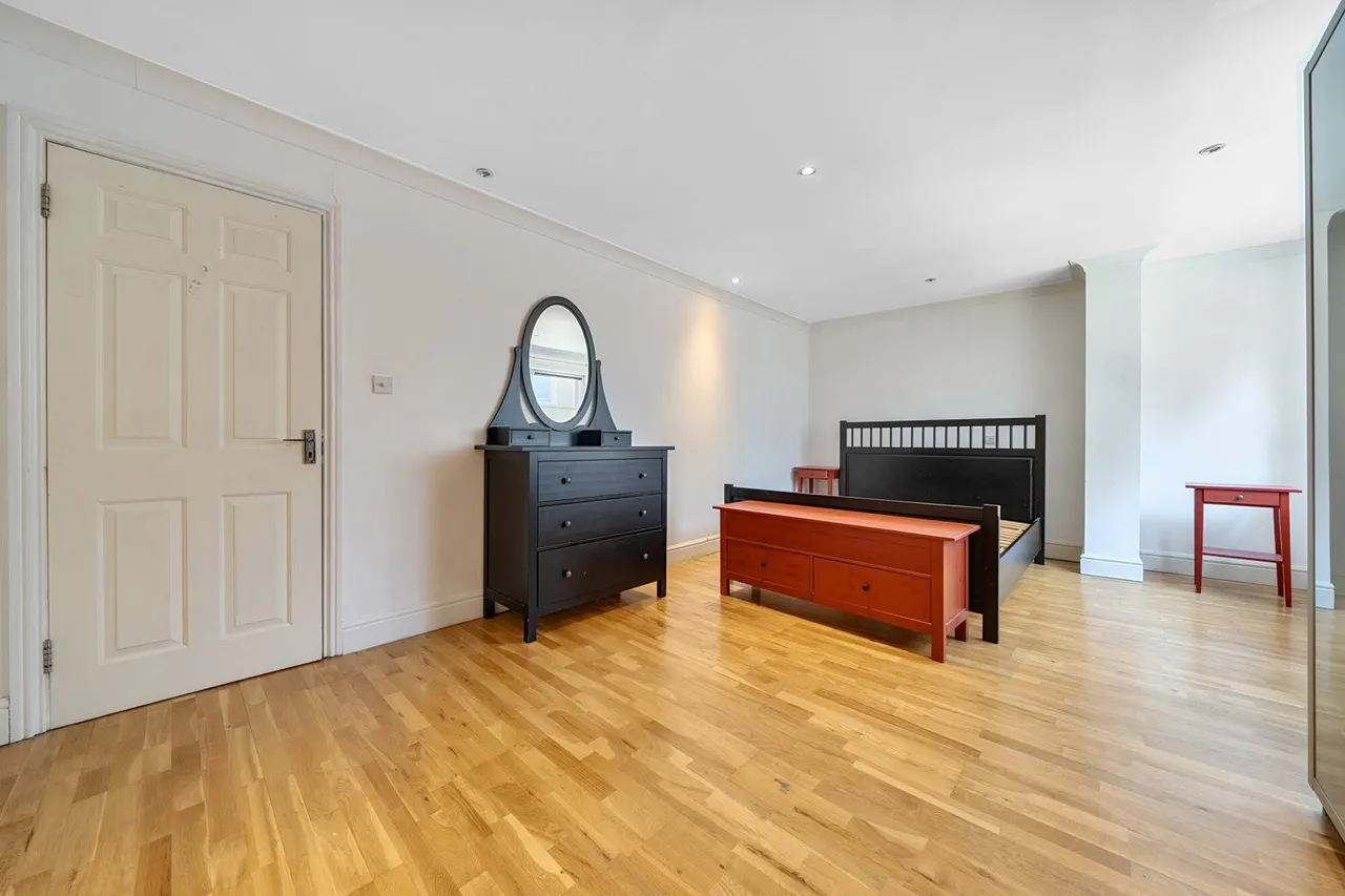 Lansdowne Place, SE19, photo 16