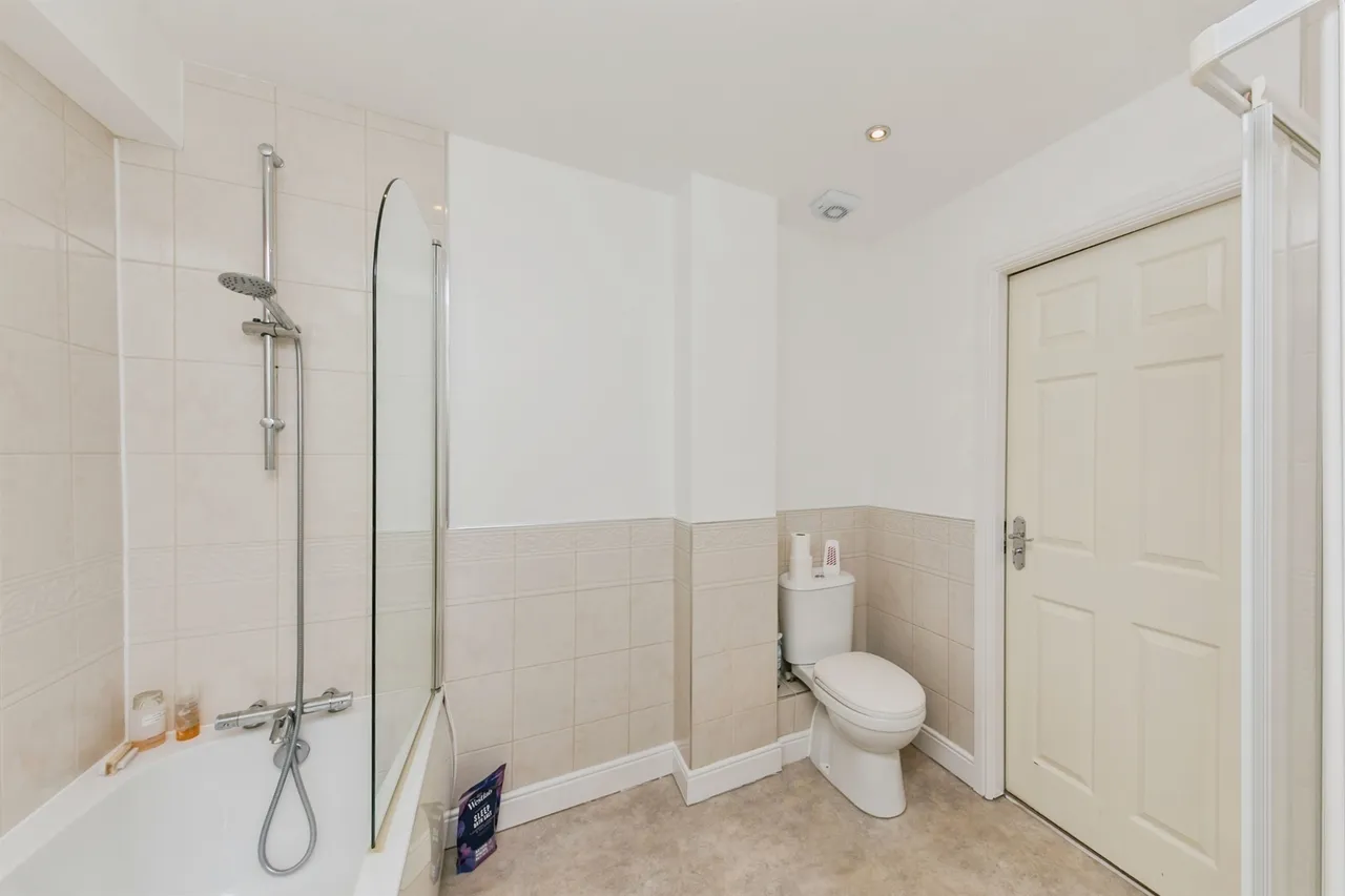 Barbers Lane, Northwich, CW8, photo 19