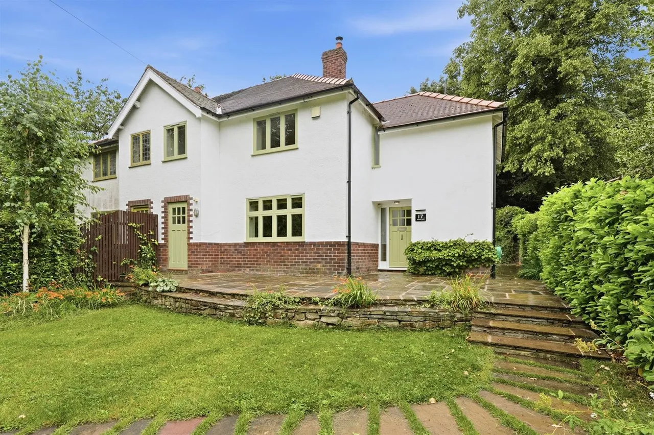 4 bed house for sale — Jackson Lane, Bollington