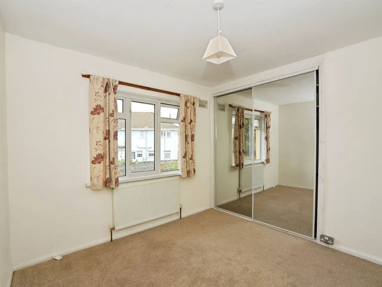 Heol Y Coed Cardiff, CF15, photo 18