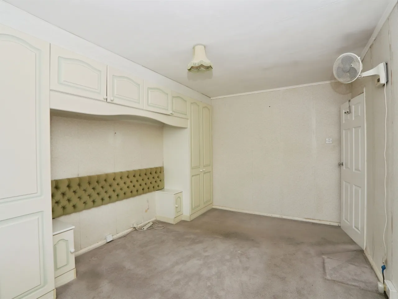 Heol Y Coed Cardiff, CF15, photo 17