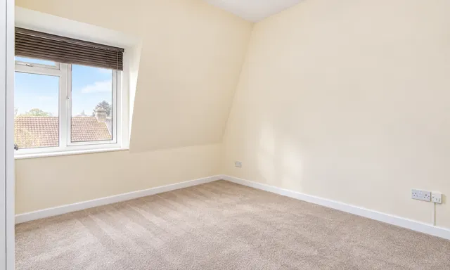 Ripon House, RM12, photo 5