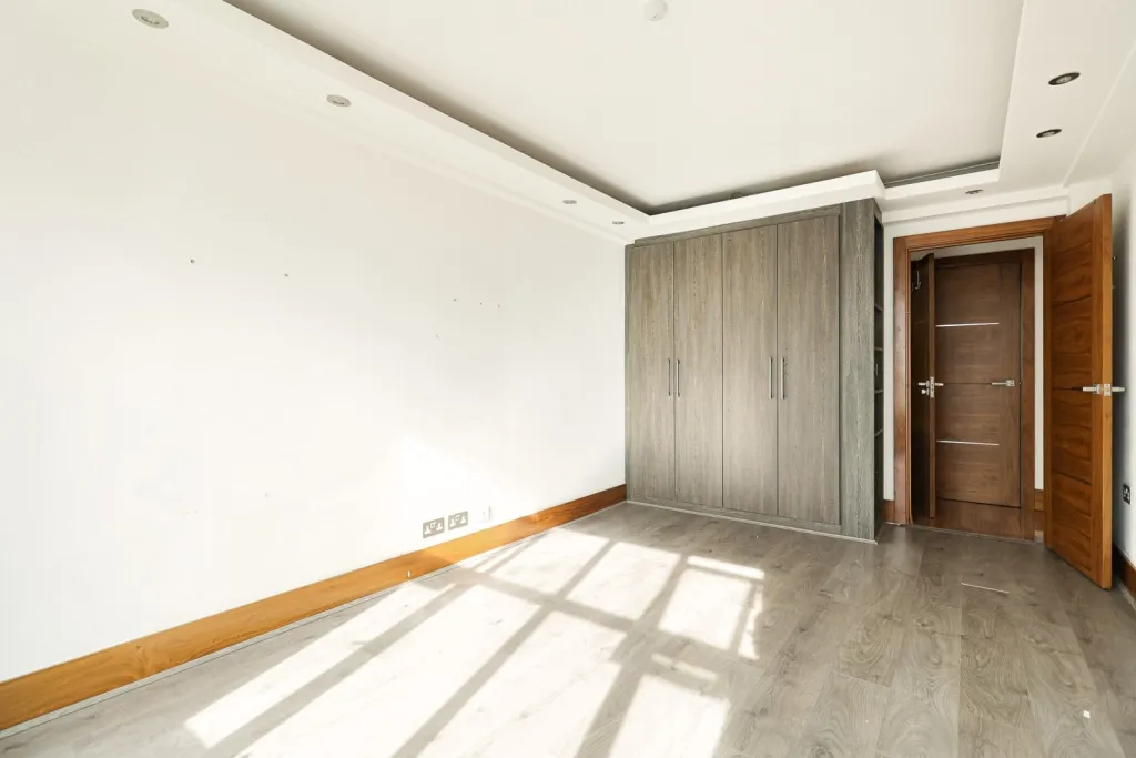 Edgware Road, Paddington, W2, photo 13