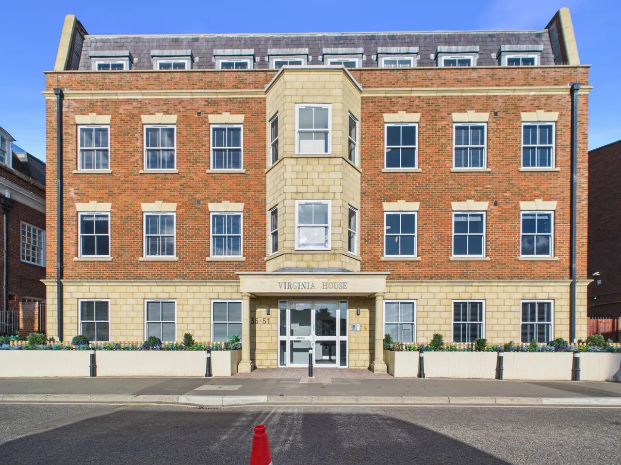 Station Road, Egham, photo 10