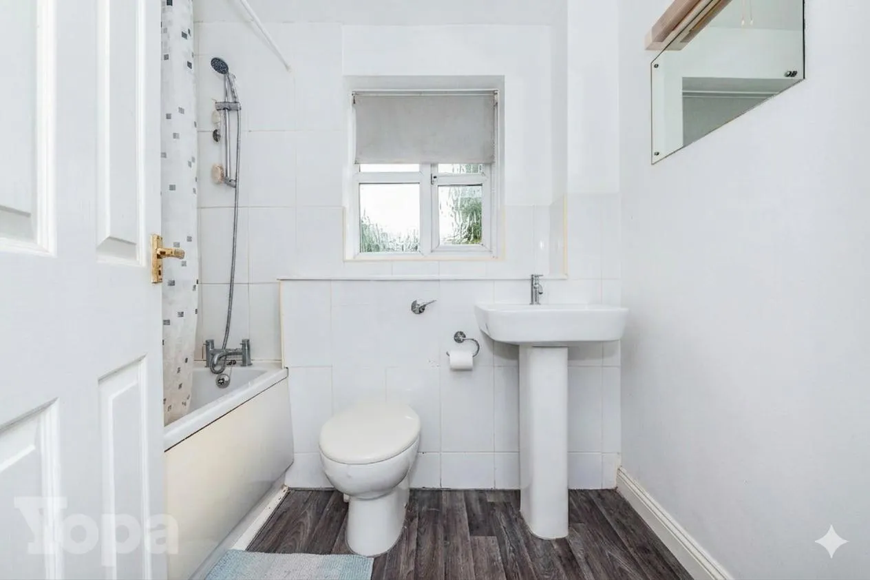 Eton Way, Dartford, DA1, photo 6