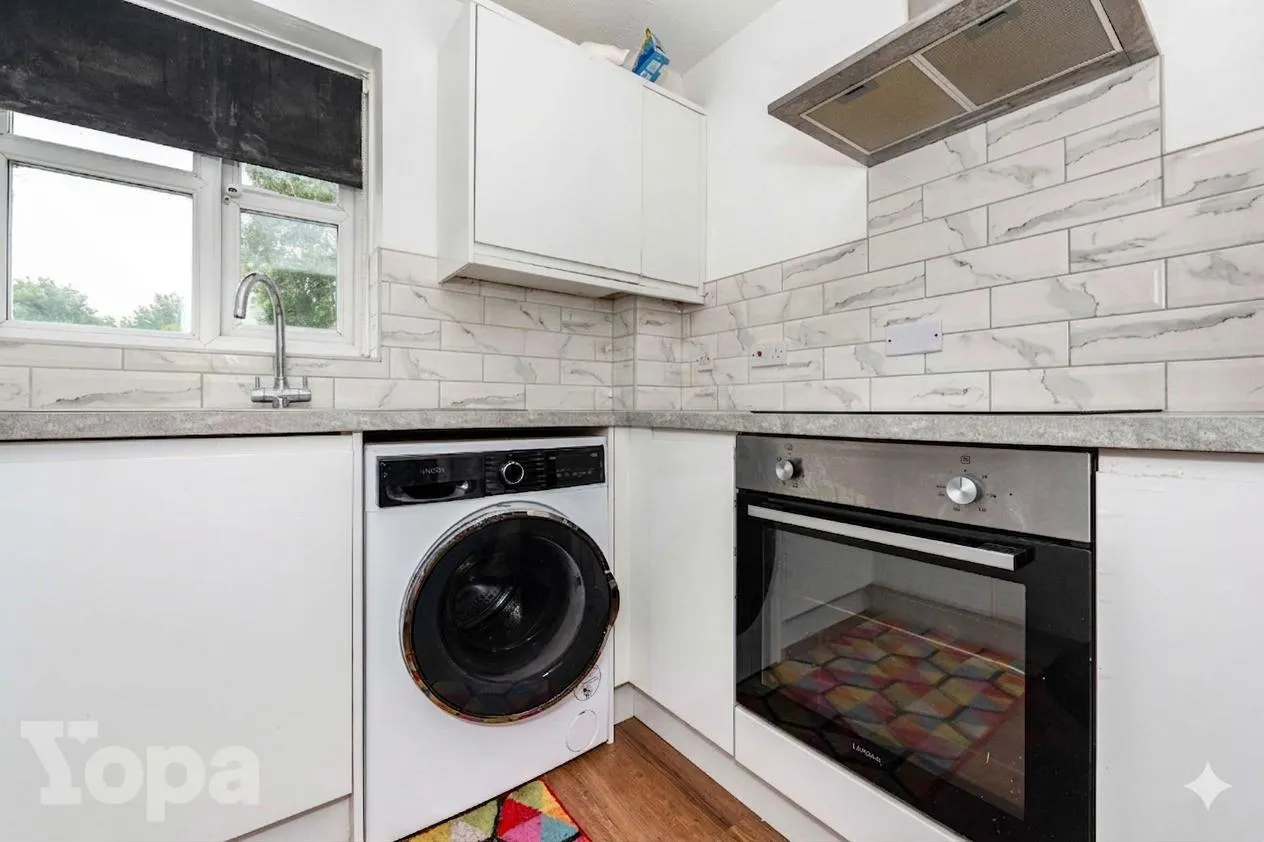 Eton Way, Dartford, DA1, photo 5