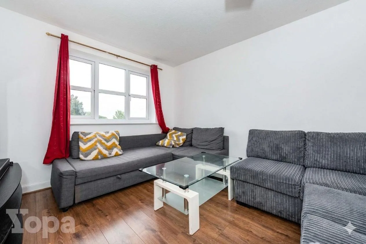 Eton Way, Dartford, DA1, photo 4