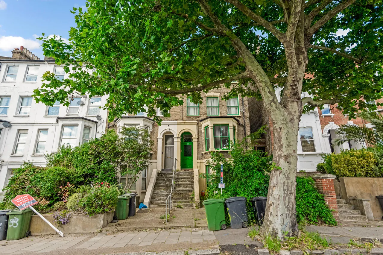 Thurlow Park Road, London, photo 10