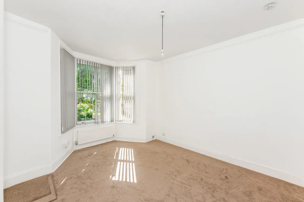 Thurlow Park Road, London, photo 2