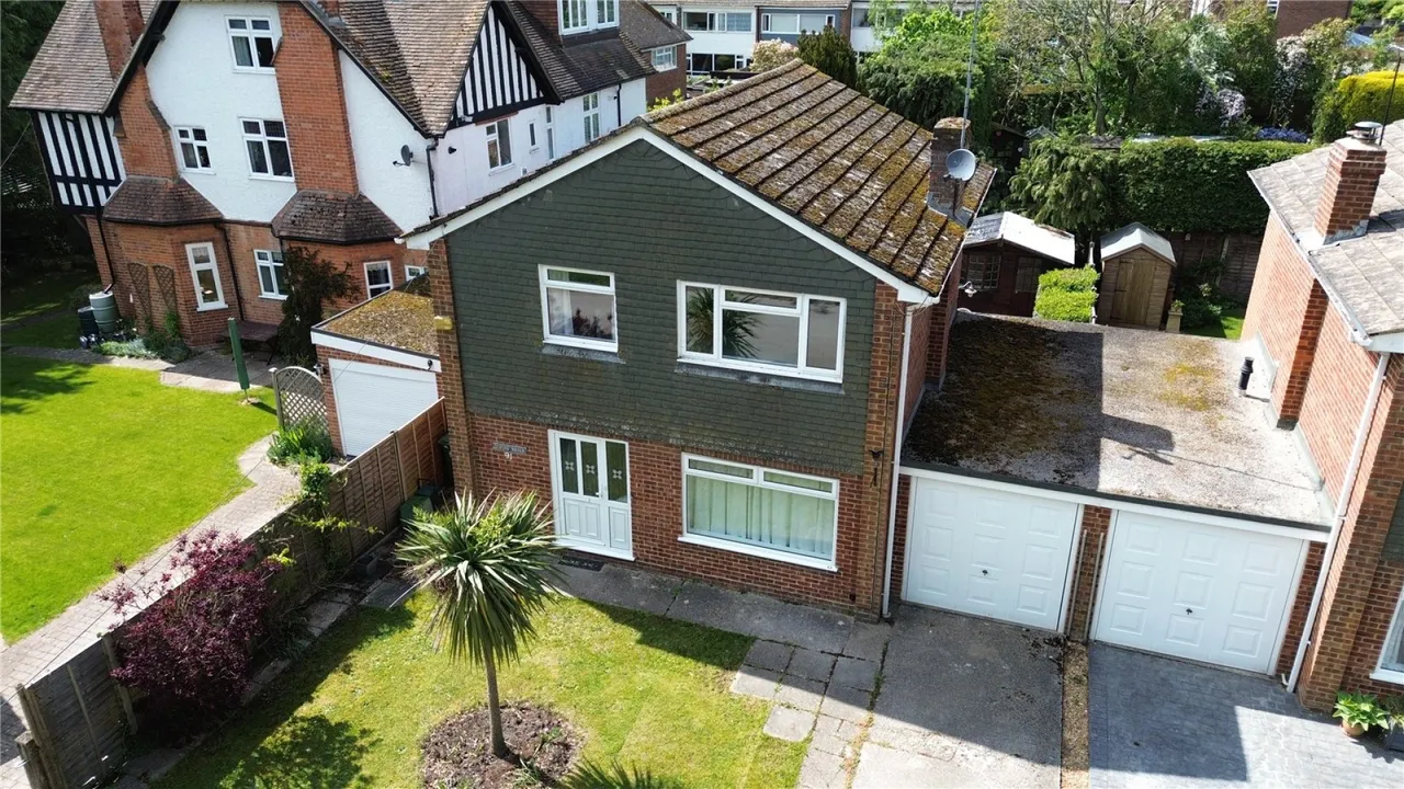 The Avenue, Mortimer Common, RG7, photo 14