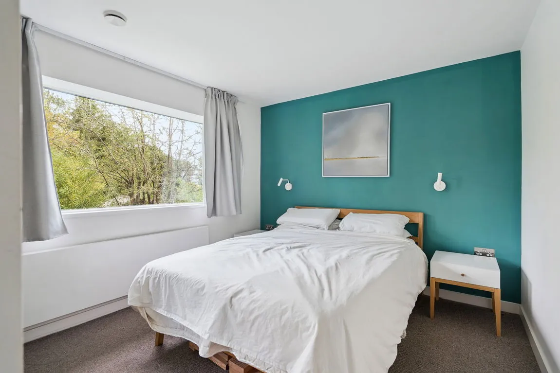 Pinner, HA5, photo 9