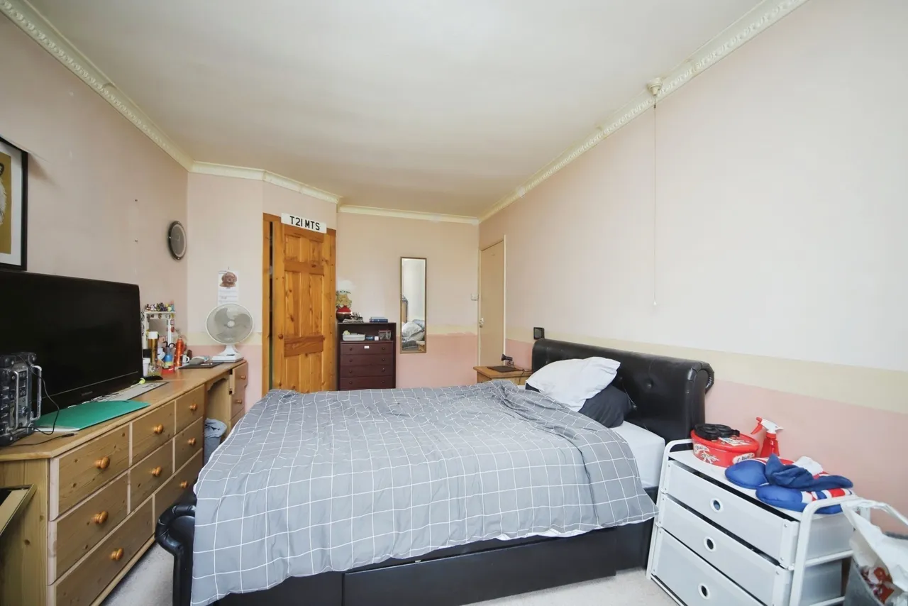 Queen Street, Honiton, EX14, photo 8