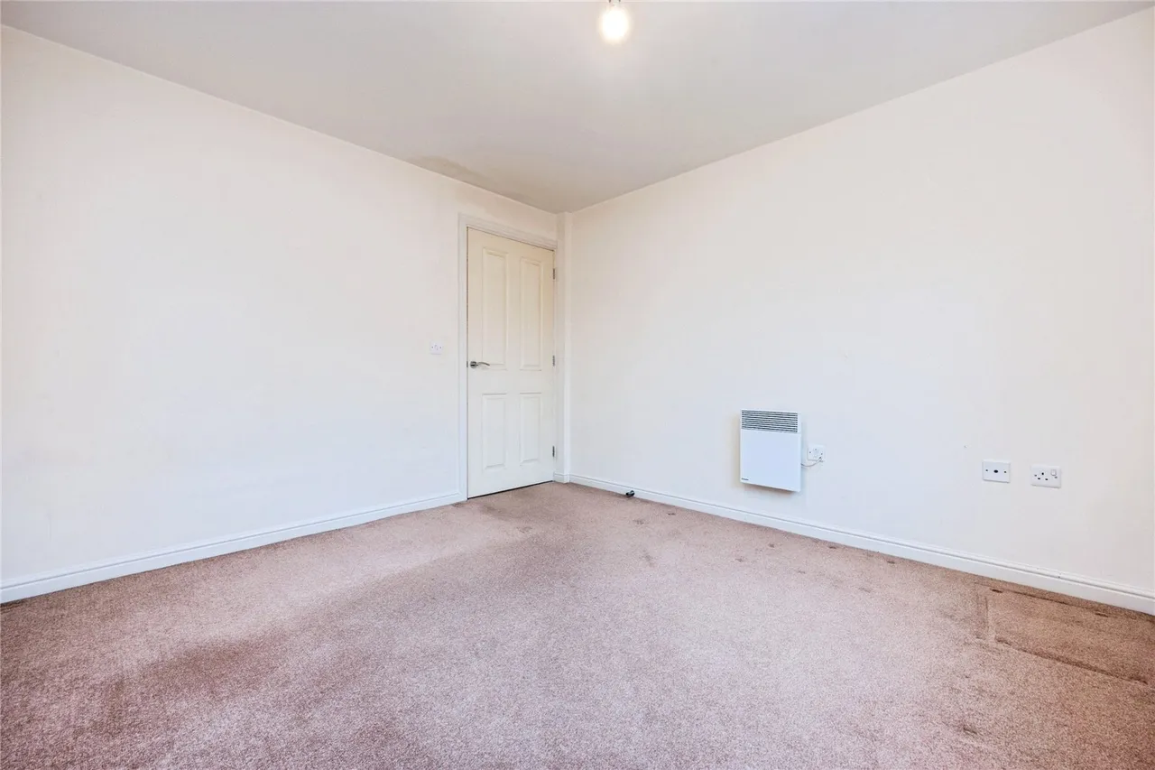 Crowe Road, Bedford, Bedfordshire, MK40, photo 12