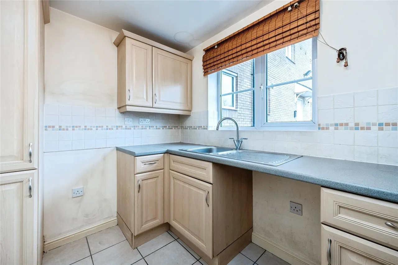 Crowe Road, Bedford, Bedfordshire, MK40, photo 18