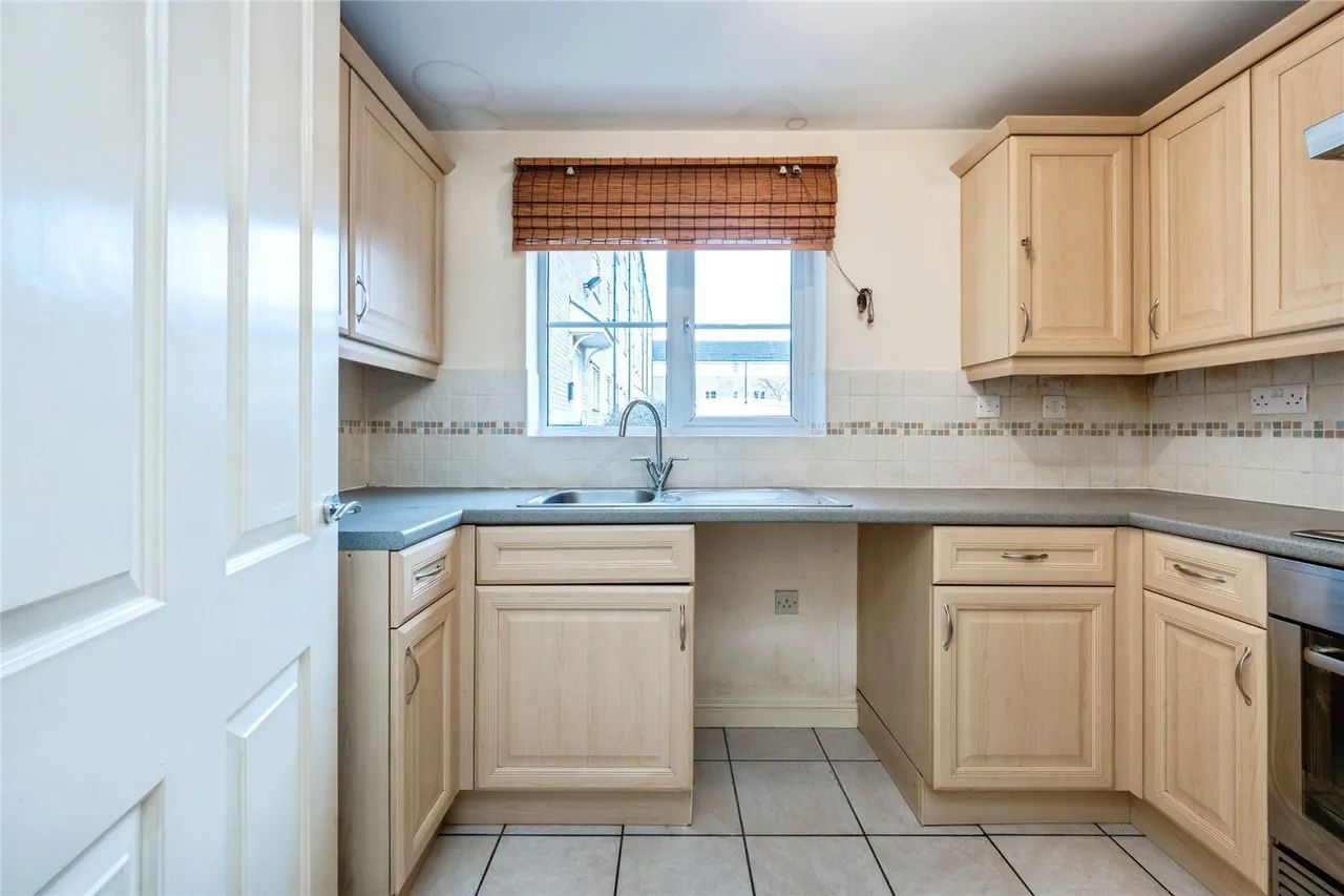Crowe Road, Bedford, Bedfordshire, MK40, photo 6