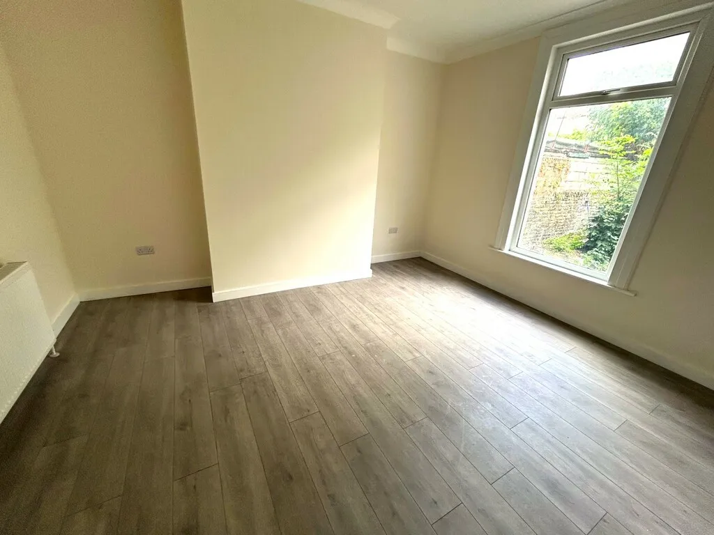 Knox Road, Forest Gate, photo 2