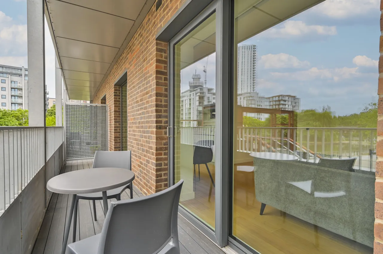 London, N17, photo 7