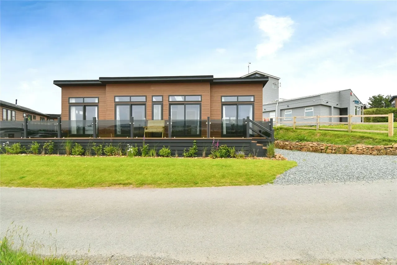 Fishguard Bay Resort, SA65, photo 23