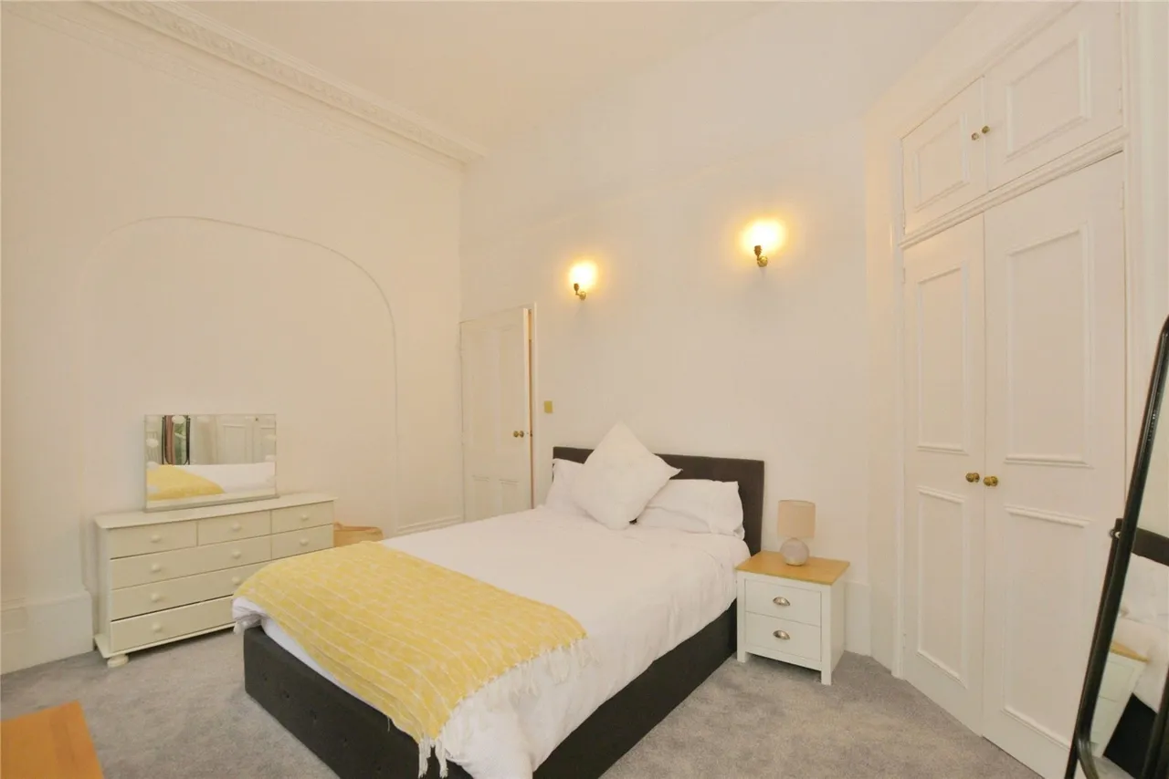 Earls Avenue, Folkestone, Kent, CT20, photo 6