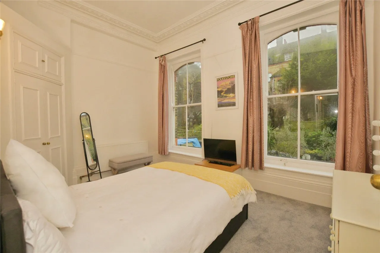 Earls Avenue, Folkestone, Kent, CT20, photo 12