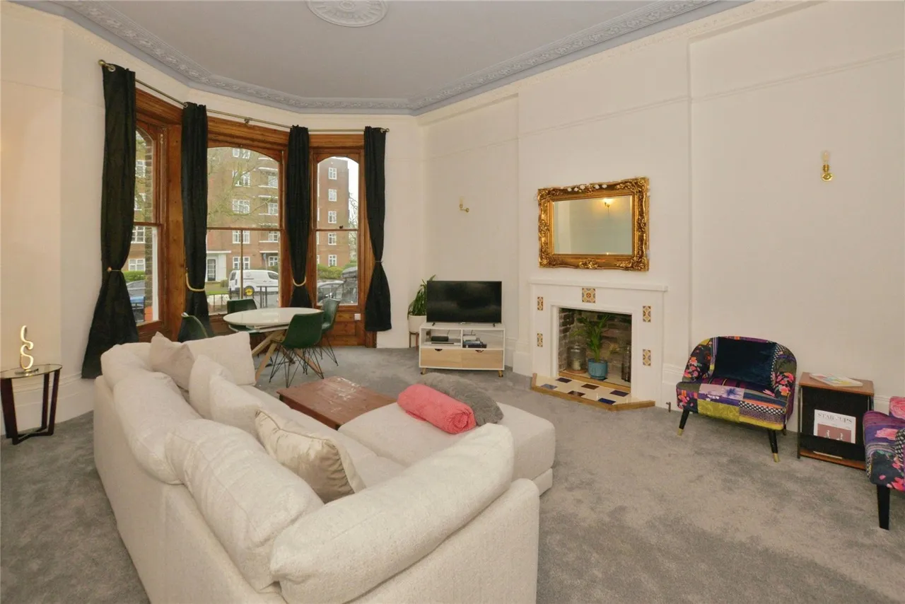 Earls Avenue, Folkestone, Kent, CT20, photo 8