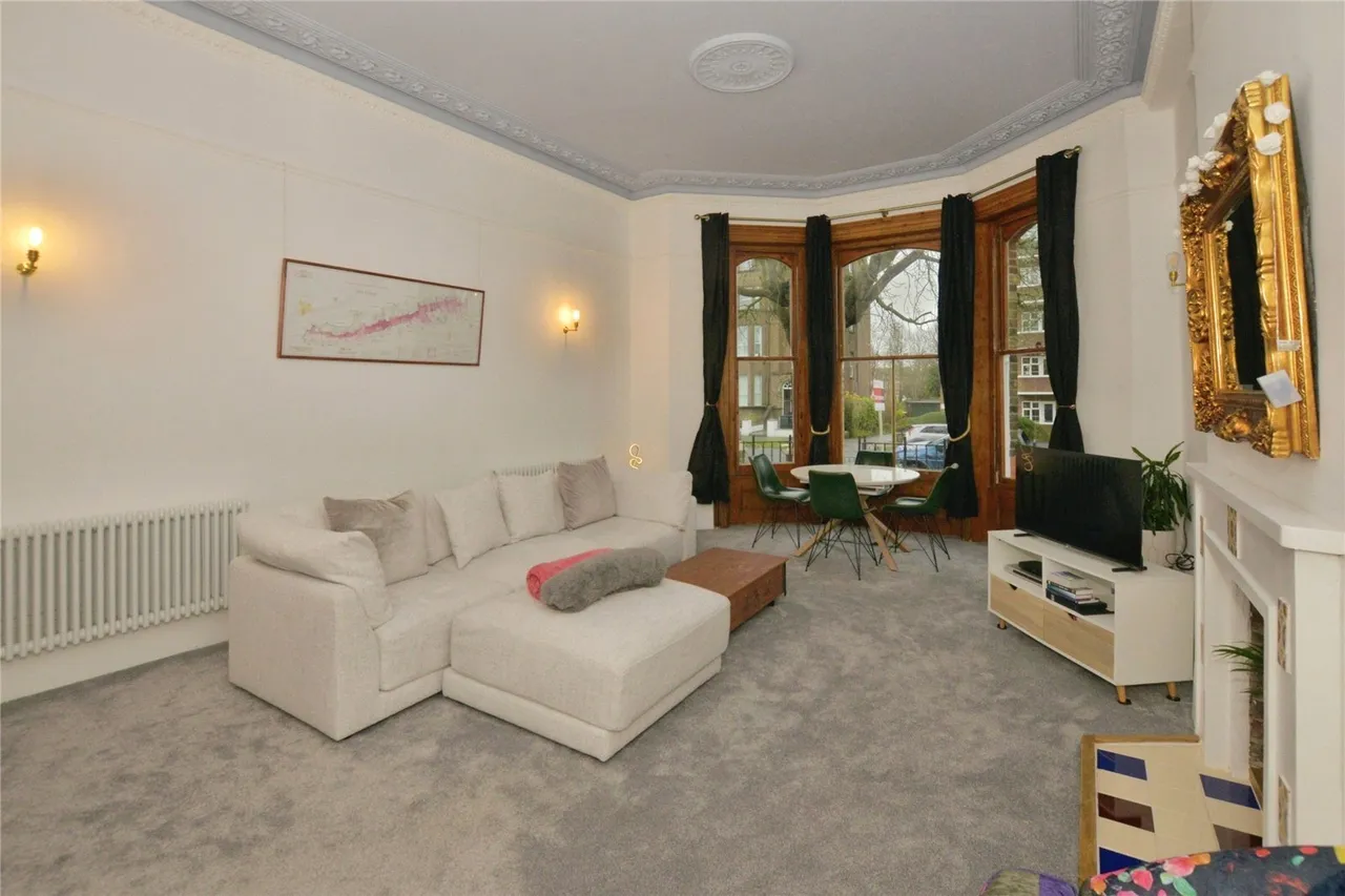 Earls Avenue, Folkestone, Kent, CT20, photo 10