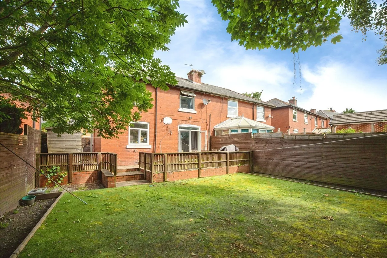 Palatine Drive, Bury, BL9, photo 16