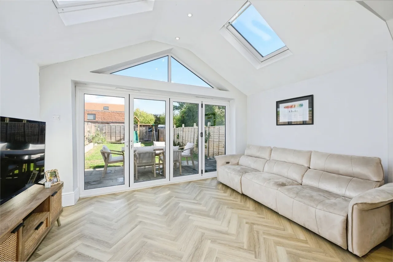 Albury Road, Merstham, RH1, photo 15