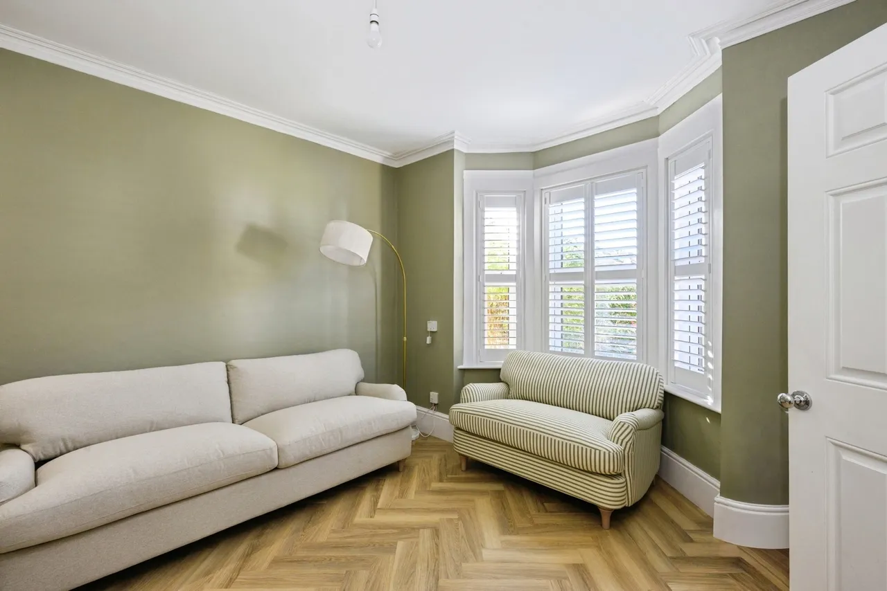 Albury Road, Merstham, RH1, photo 3