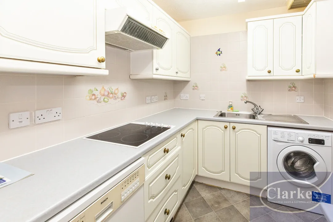 Pegasus Court, Bournemouth, photo 10