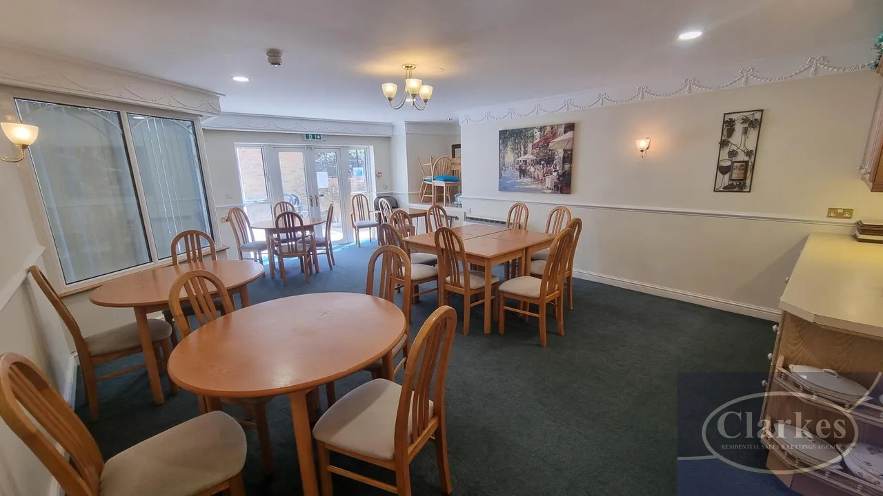 Pegasus Court, Bournemouth, photo 18