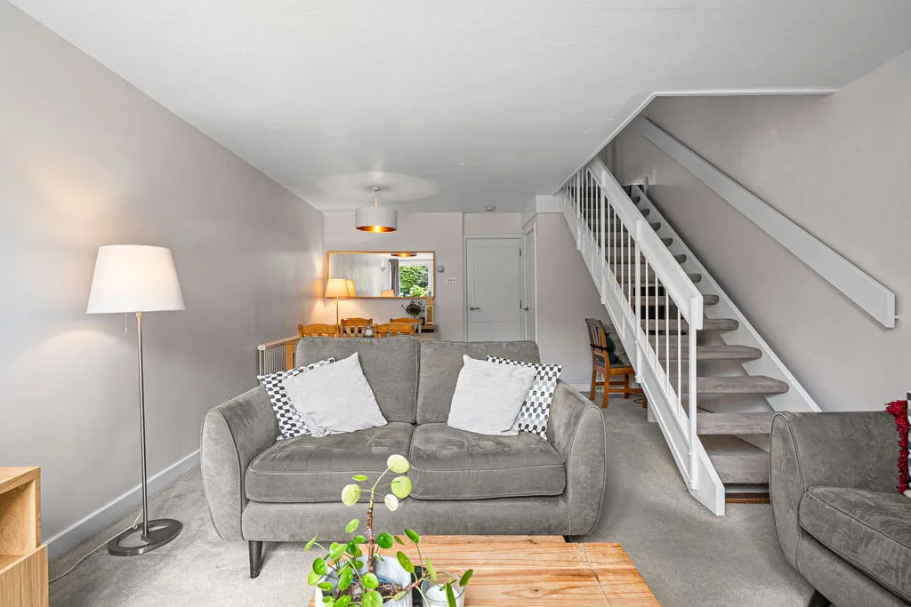 Hersham Road, Walton-On-Thames KT12 1RF, photo 5