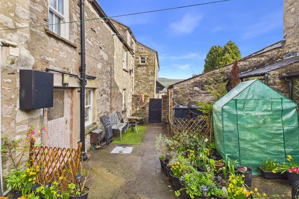 Horse Market, Kirkby Lonsdale, LA6, photo 20