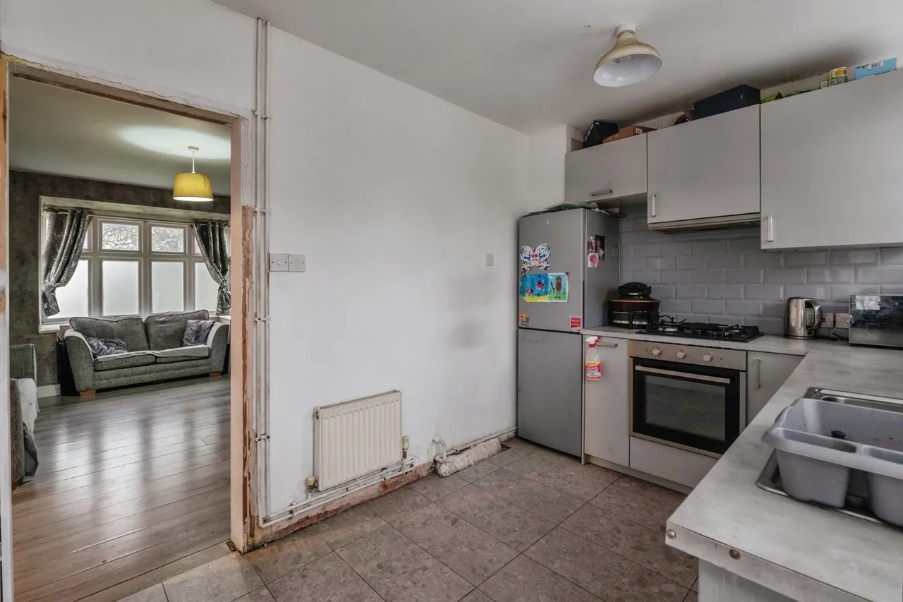 Bata Avenue, East Tilbury, Tilbury, Essex, RM18, photo 9