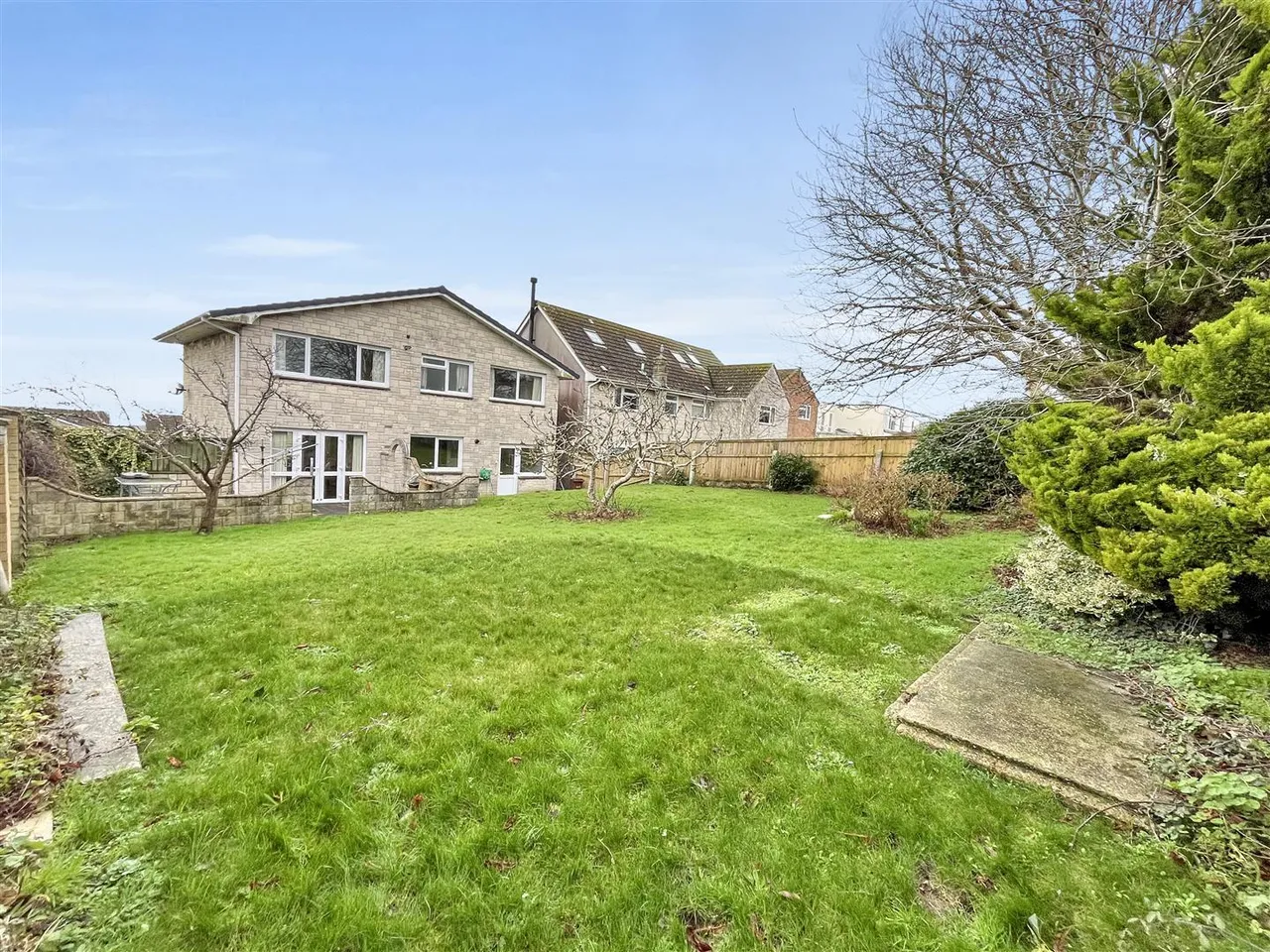 Brackendown Avenue, Weymouth, DT3 6HX, photo 16
