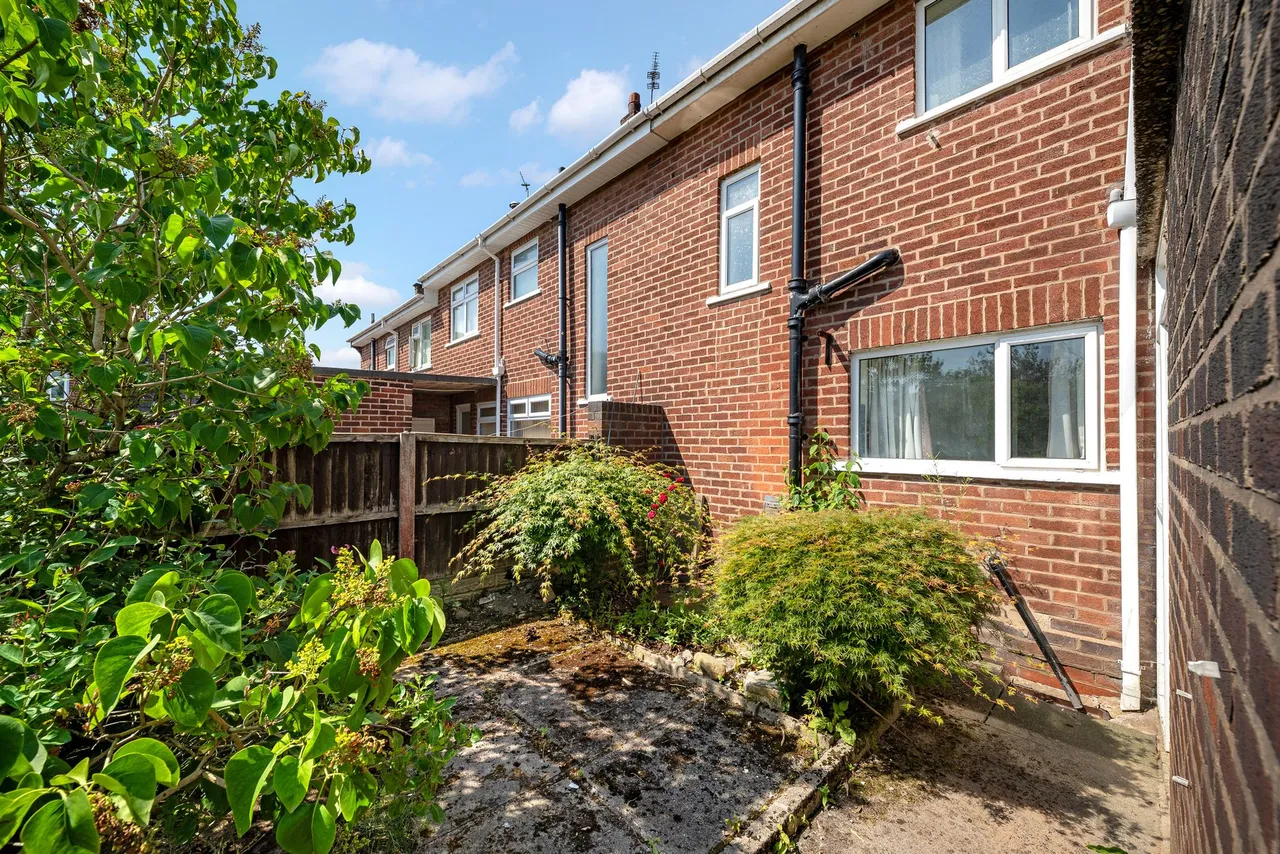 Bancroft Road, Widnes, Widnes, WA8 3LS, photo 13