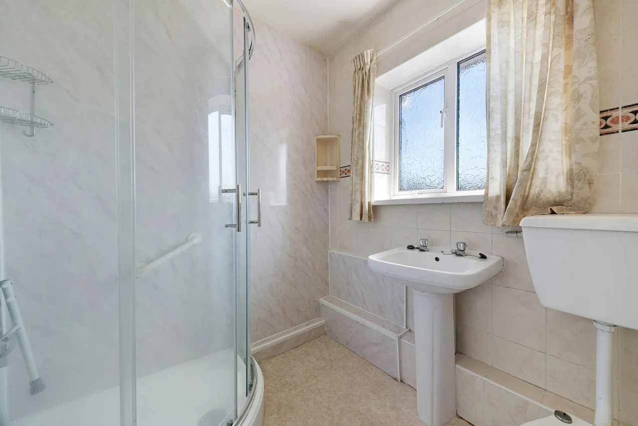 Bancroft Road, Widnes, Widnes, WA8 3LS, photo 8