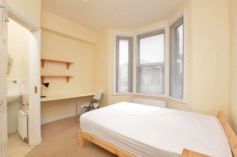 Pinhoe Road, Exeter, EX4, photo 4