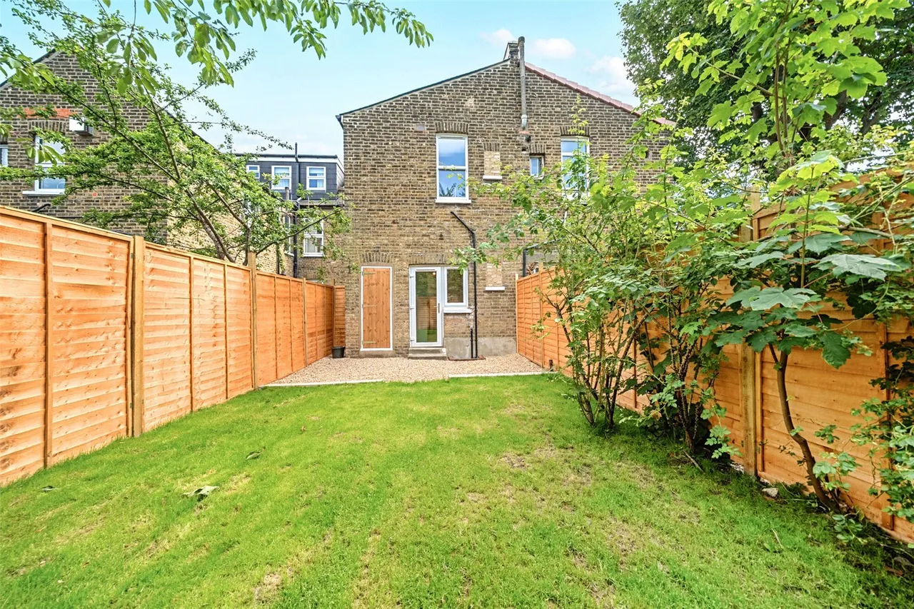 Loxton Road, SE23, photo 14