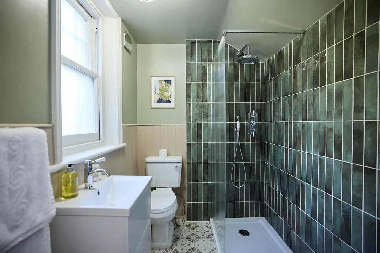 Woodchurch Road, London, NW6, photo 8