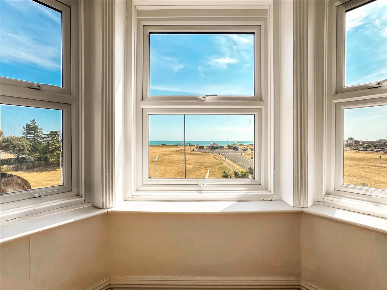 Fitzalan Road, Littlehampton, photo 4