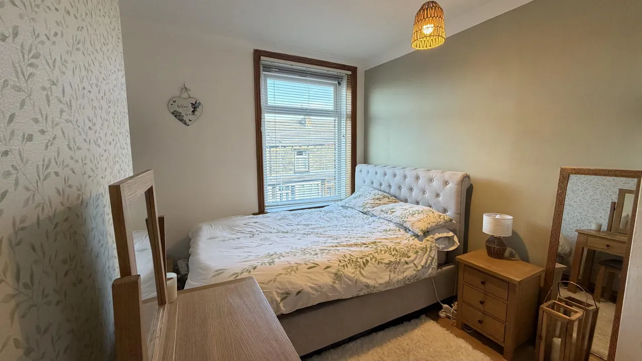 Cresswell Place, Bradford, BD7, photo 17
