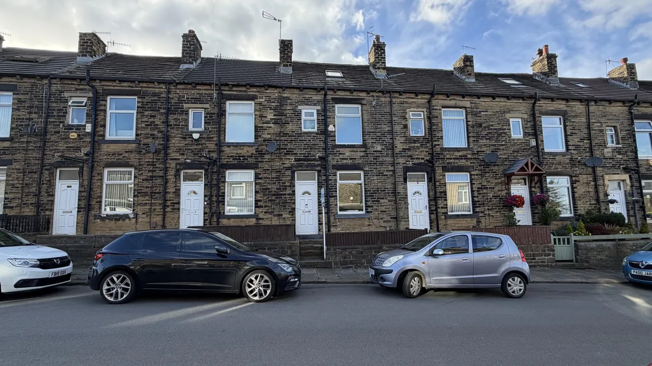 Cresswell Place, Bradford, BD7, photo 2