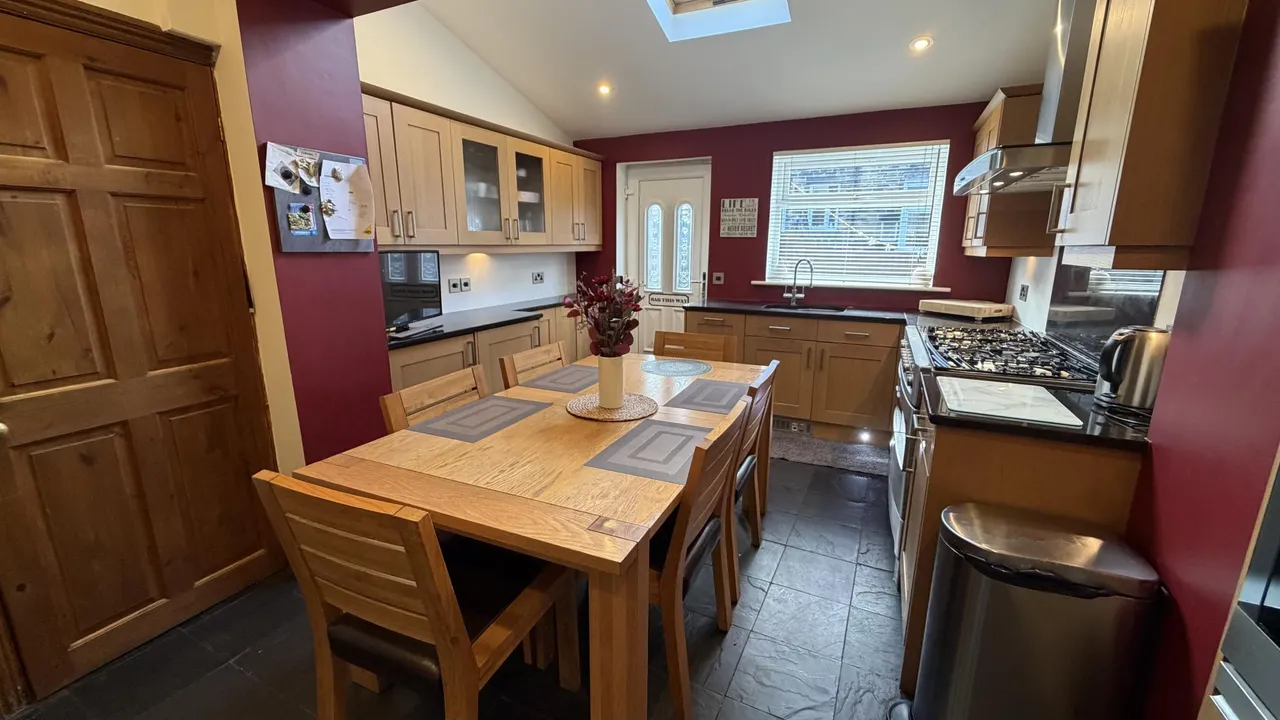 Cresswell Place, Bradford, BD7, photo 11