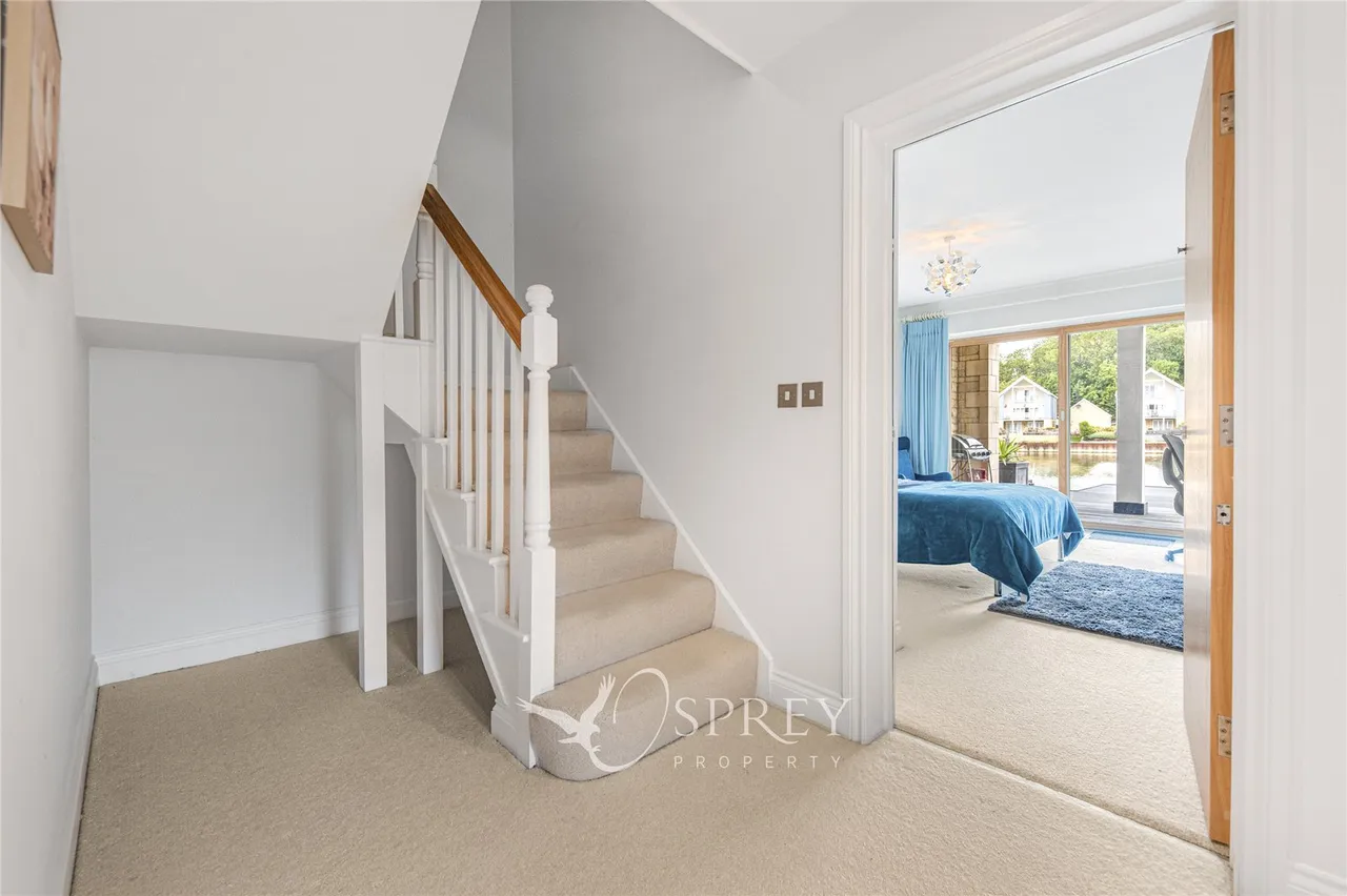 Waters Edge, Wansford, PE8, photo 7