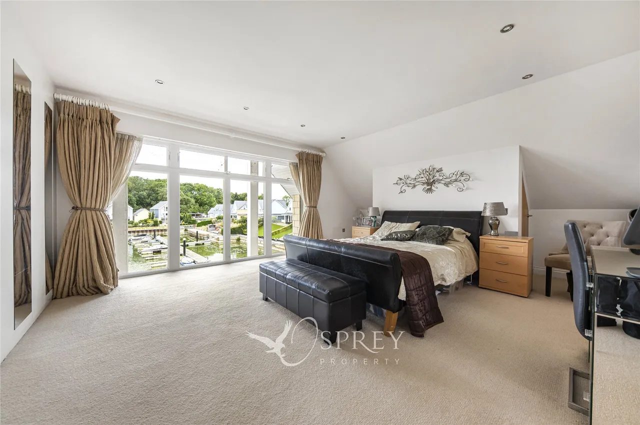 Waters Edge, Wansford, PE8, photo 10