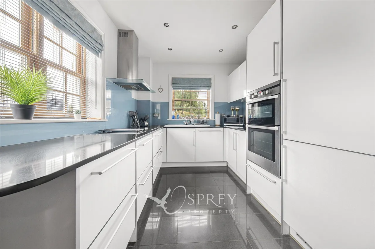 Waters Edge, Wansford, PE8, photo 4